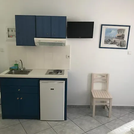 Отель Ilion Naxos City