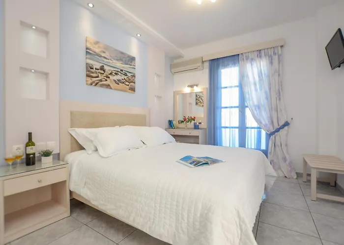 מלון Ilion Naxos City