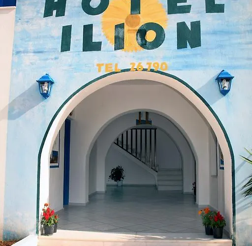 Ilion מלון 2*